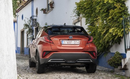 2020 Toyota C-HR Hybrid (Euro-Spec) Rear Wallpapers 450x275 (56)