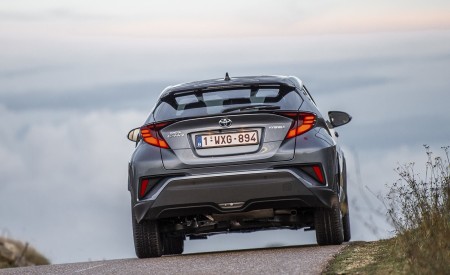 2020 Toyota C-HR Hybrid (Euro-Spec) Rear Wallpapers 450x275 (137)