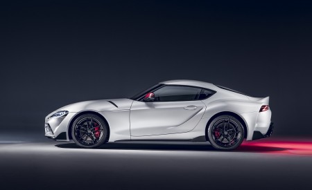 2020 Toyota GR Supra 2.0L Side Wallpapers 450x275 (2)