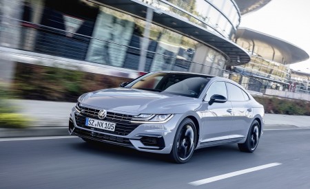 2020 Volkswagen Arteon R-Line Edition Front Three-Quarter Wallpapers 450x275 (21)