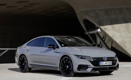 2020 Volkswagen Arteon R-Line Edition Front Three-Quarter Wallpapers 450x275 (27)