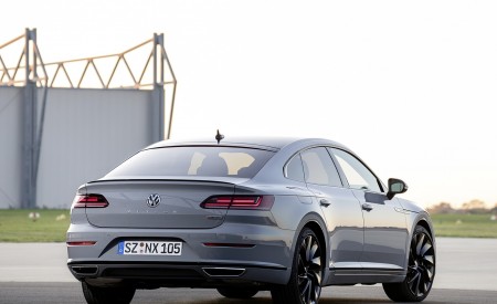2020 Volkswagen Arteon R-Line Edition Rear Wallpapers 450x275 (32)