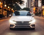 2020 Volkswagen Arteon SEL R-Line Edition (US-Spec) Front Wallpapers 150x120 (2)
