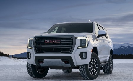 2021 GMC Yukon AT4 Front Wallpapers 450x275 (44)