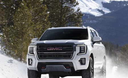 2021 GMC Yukon AT4 Front Wallpapers 450x275 (37)