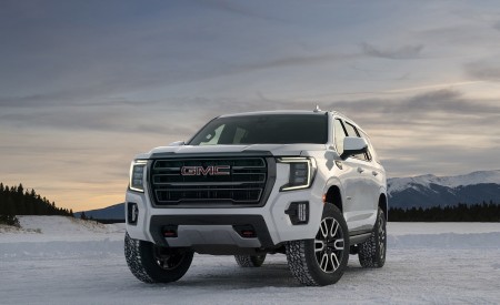 2021 GMC Yukon AT4 Front Wallpapers 450x275 (45)