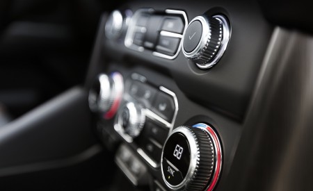 2021 GMC Yukon AT4 Interior Detail Wallpapers 450x275 (64)