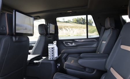 2021 GMC Yukon AT4 Interior Rear Seats Wallpapers 450x275 (30)