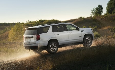 2021 GMC Yukon AT4 Off-Road Wallpapers 450x275 (7)