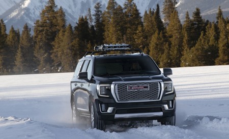 2021 GMC Yukon Denali In Snow Wallpapers 450x275 (10)