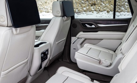 2021 GMC Yukon Denali Interior Rear Seats Wallpapers 450x275 (44)
