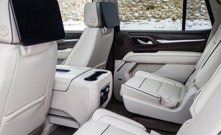 2021 GMC Yukon Denali Interior Rear Seats Wallpapers 450x275 (45)