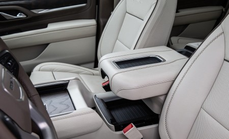 2021 GMC Yukon Denali Interior Wallpapers 450x275 (39)