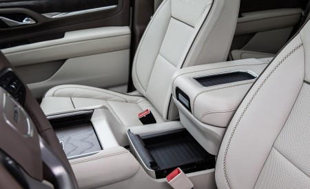 2021 GMC Yukon Denali Interior Wallpapers 450x275 (41)