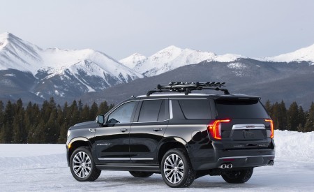 2021 GMC Yukon Denali Rear Three-Quarter Wallpapers 450x275 (12)
