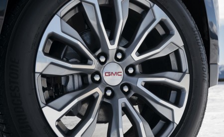 2021 GMC Yukon Denali Wheel Wallpapers 450x275 (17)