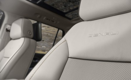 2021 GMC Yukon XL Denali Interior Seats Wallpapers 450x275 (55)