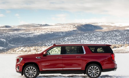 2021 GMC Yukon XL Denali Side Wallpapers 450x275 (54)