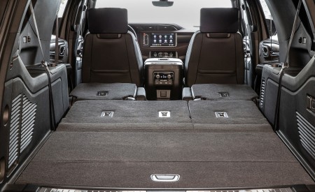 2021 GMC Yukon XL Denali Trunk Wallpapers 450x275 (64)