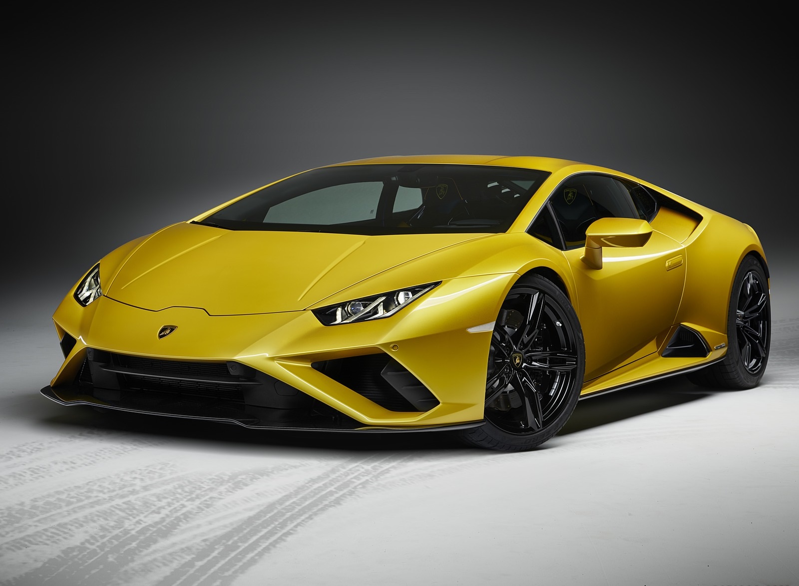 2021 Lamborghini Huracán EVO RWD Front Three-Quarter Wallpapers (12)