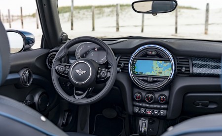 2021 MINI Convertible Sidewalk Edition Interior Wallpapers 450x275 (37)
