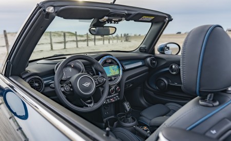 2021 MINI Convertible Sidewalk Edition Interior Wallpapers 450x275 (36)