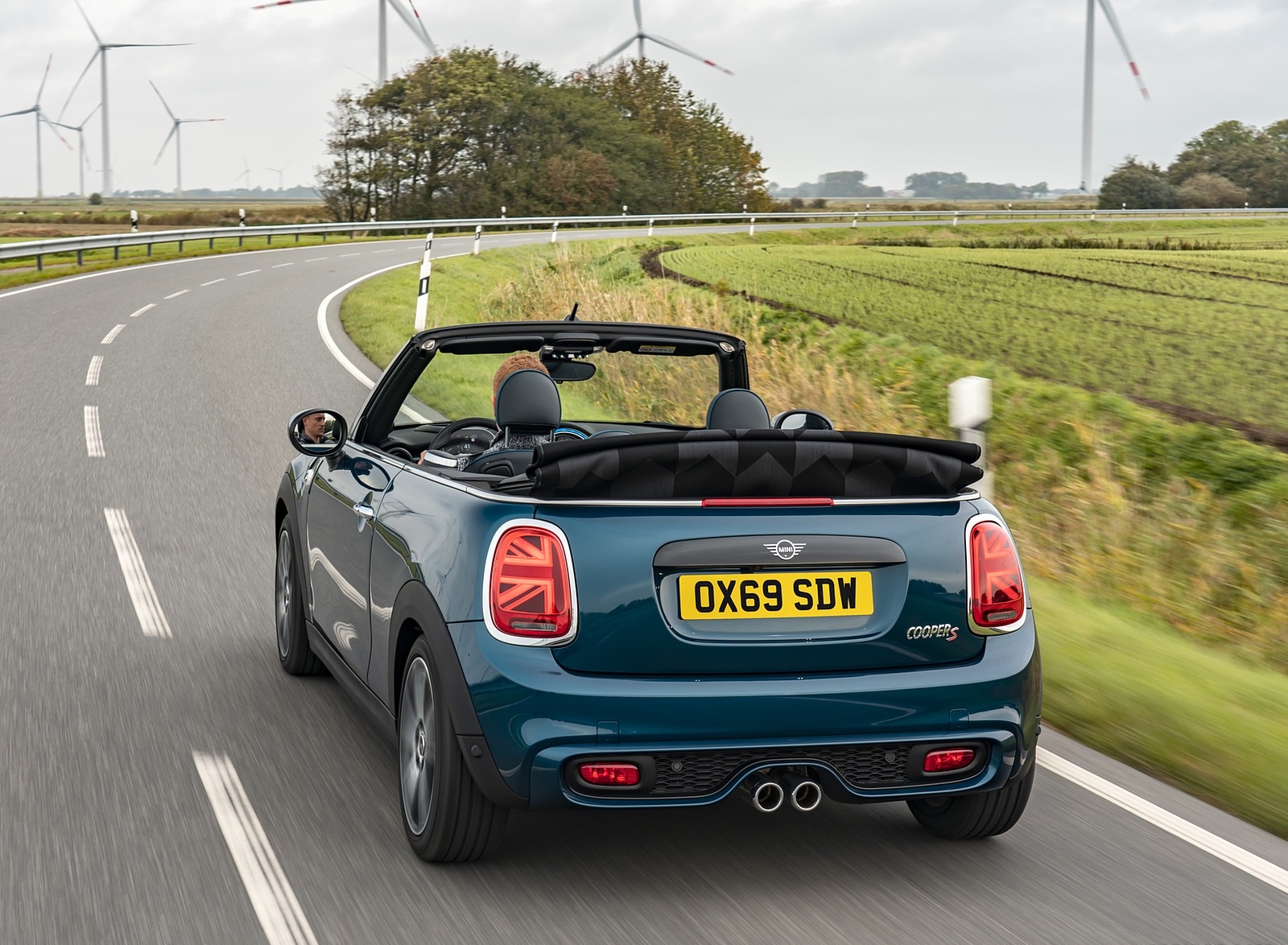 2021 MINI Convertible Sidewalk Edition Rear Three-Quarter Wallpapers (4)