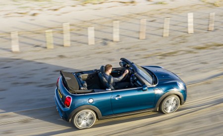 2021 MINI Convertible Sidewalk Edition Top Wallpapers 450x275 (12)