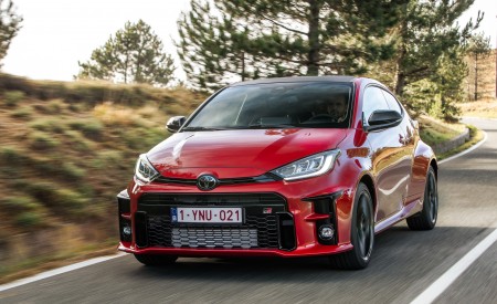 2021 Toyota GR Yaris Front Three-Quarter Wallpapers 450x275 (39)