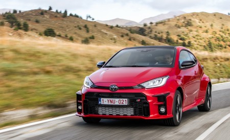 2021 Toyota GR Yaris Front Three-Quarter Wallpapers 450x275 (34)