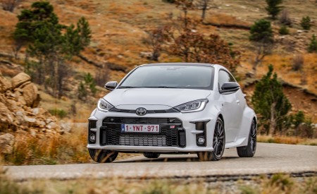 2021 Toyota GR Yaris Front Three-Quarter Wallpapers 450x275 (65)