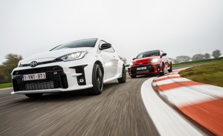 2021 Toyota GR Yaris Front Three-Quarter Wallpapers 450x275 (11)