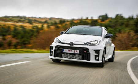2021 Toyota GR Yaris Front Three-Quarter Wallpapers 450x275 (54)