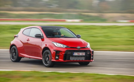 2021 Toyota GR Yaris Front Three-Quarter Wallpapers 450x275 (96)