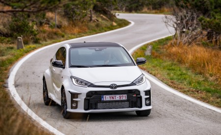 2021 Toyota GR Yaris Front Wallpapers 450x275 (66)