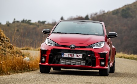 2021 Toyota GR Yaris Front Wallpapers 450x275 (42)