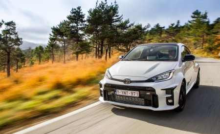 2021 Toyota GR Yaris Front Wallpapers 450x275 (58)