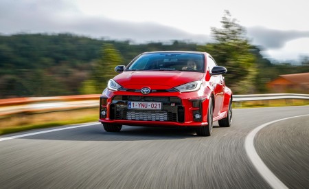 2021 Toyota GR Yaris Front Wallpapers 450x275 (29)