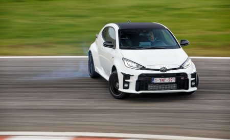 2021 Toyota GR Yaris Front Wallpapers 450x275 (121)