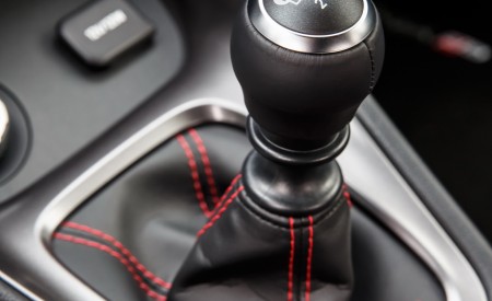 2021 Toyota GR Yaris Interior Detail Wallpapers 450x275 (171)