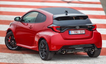 2021 Toyota GR Yaris Rear Three-Quarter Wallpapers 450x275 (147)