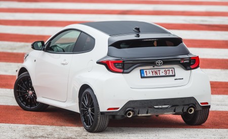 2021 Toyota GR Yaris Rear Three-Quarter Wallpapers 450x275 (133)
