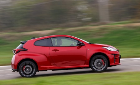 2021 Toyota GR Yaris Side Wallpapers 450x275 (77)