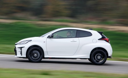 2021 Toyota GR Yaris Side Wallpapers 450x275 (113)