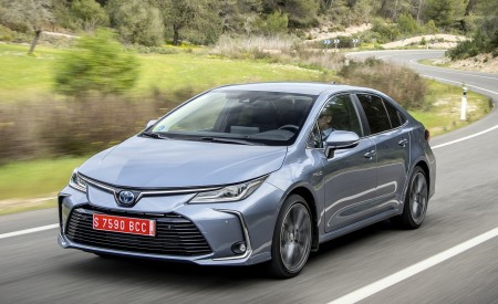 2019 Toyota Corolla Sedan (EU-Spec) Wallpapers & HD Images