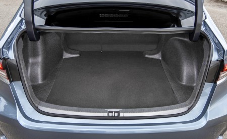 2019 Toyota Corolla Sedan Hybrid 1.8L Grey (EU-Spec) Trunk Wallpapers 450x275 (36)
