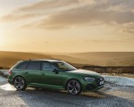 2020 Audi RS 4 Avant (UK-Spec) Front Three-Quarter Wallpapers 150x120