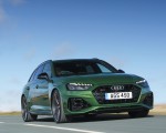 2020 Audi RS 4 Avant (UK-Spec) Front Three-Quarter Wallpapers 150x120