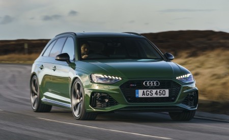 2020 Audi RS 4 Avant (UK-Spec) Front Wallpapers 450x275 (89)