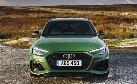 2020 Audi RS 4 Avant (UK-Spec) Front Wallpapers 450x275 (108)